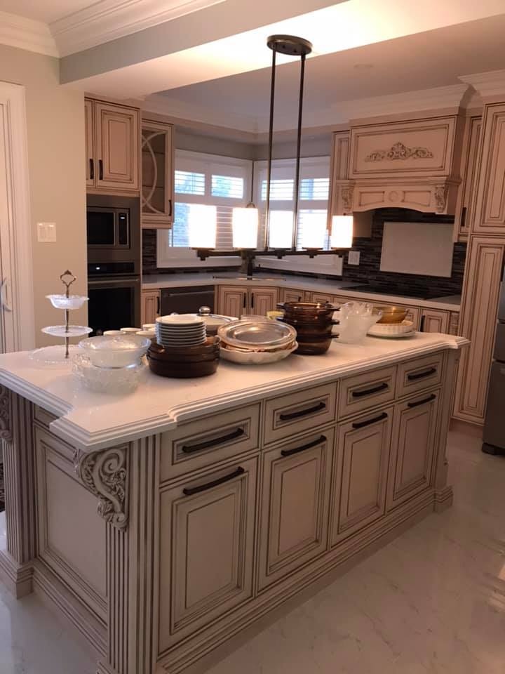 Flamingo Renovations | 111 Niagara St, Toronto, ON M5V 1C6, Canada | Phone: (647) 894-2082