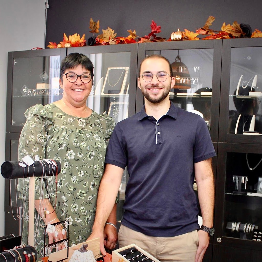 Bijouterie Mathieu Blanchard | 30 Rue Johnson, Granby, QC J2G 6T1, Canada | Phone: (450) 531-7061