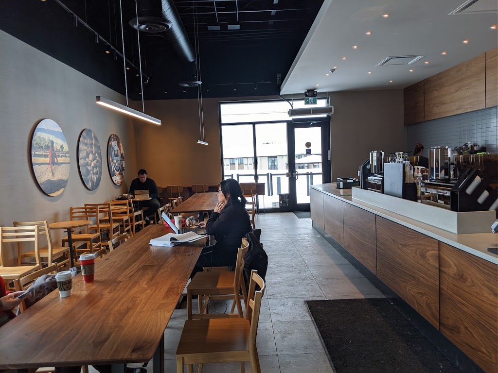 Starbucks | 34 Monogram Pl, Trenton, ON K8V 5P8, Canada | Phone: (613) 583-3693