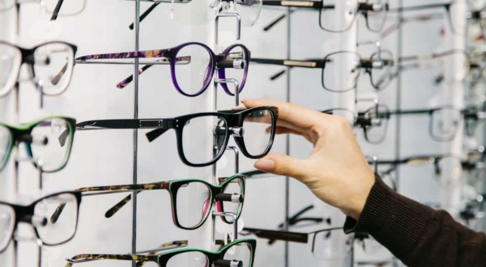 Victoria Optical | 1182 Victoria Park Ave, East York, ON M4B 2K6, Canada | Phone: (416) 285-5075