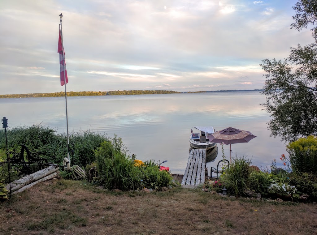 The Grove Trailer Park | 1946 Big Chief Rd, Orillia, ON L3V 6H3, Canada | Phone: (705) 327-7949
