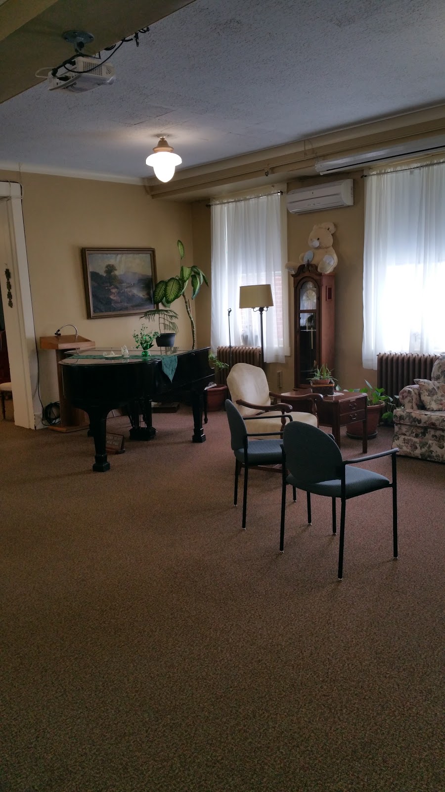 Wales Home | 506 QC-243, Cleveland, QC J0B 2H0, Canada | Phone: (819) 826-3266