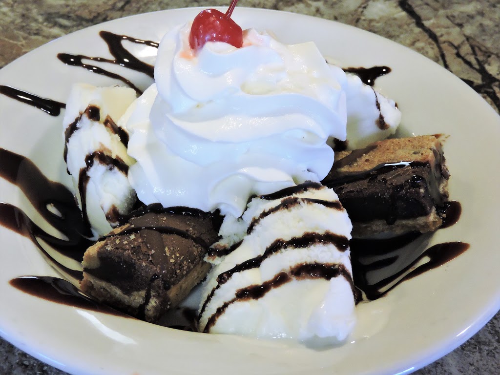 Jo-Jo’s | 554 Norfolk St N, Simcoe, ON N3Y 3P9, Canada | Phone: (519) 426-5335