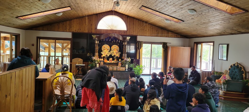 Saranagati Temple | 5280 Venables Valley Rd, Ashcroft, BC V0K 1A0, Canada | Phone: (604) 868-1184