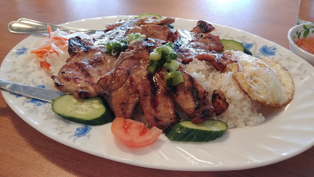 Phu Quy Restaurant | 3213 17 Ave SE, Calgary, AB T2A 0R1, Canada | Phone: (403) 235-2355