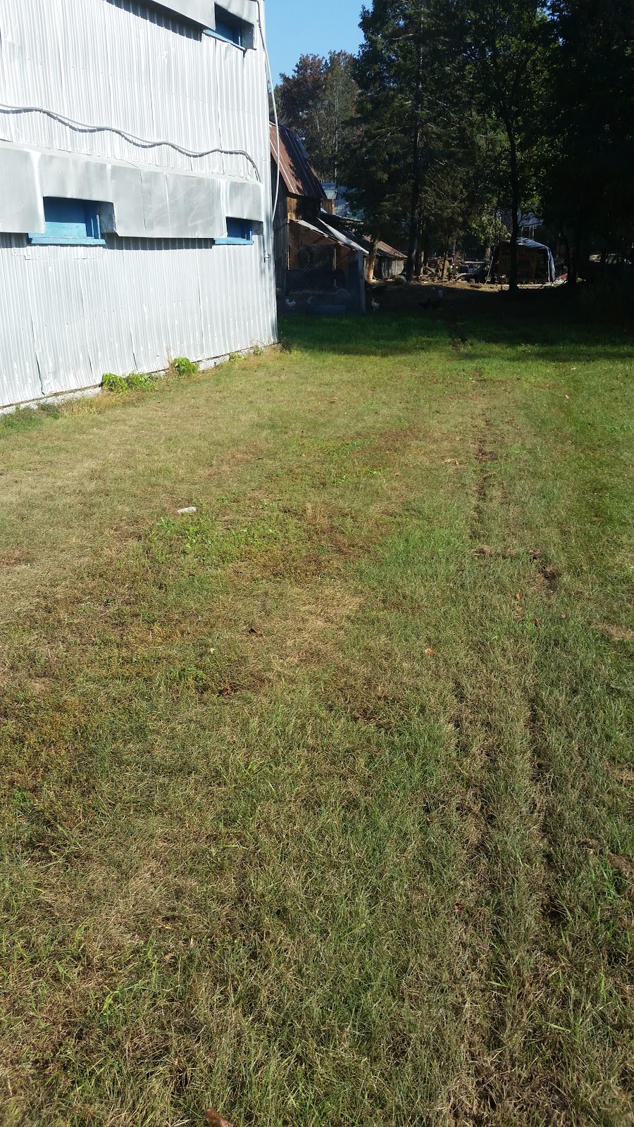 United Farms | 2438 1re Rue, Sainte-Sophie, QC J5J 2R7, Canada | Phone: (450) 438-7944