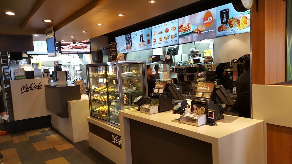 McDonalds | cafe | 5517 37a Ave, Wetaskiwin, AB T9A 2P7, Canada | 7803529186 OR +1 780-352-9186