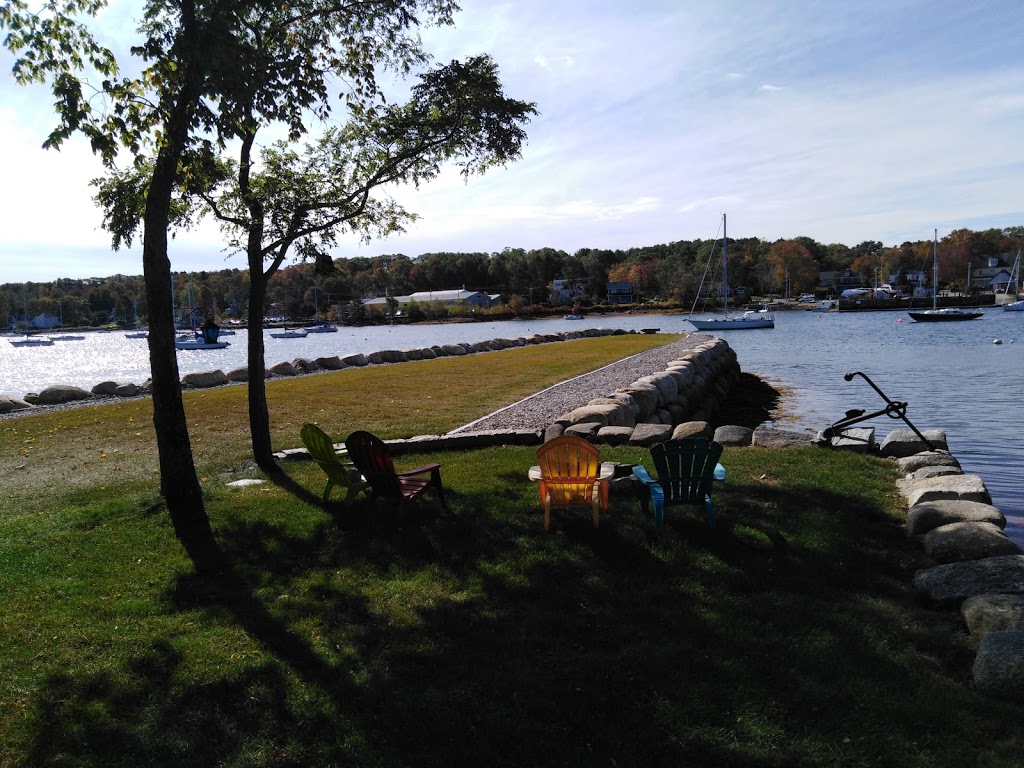 Fairmont House Bed and Breakfast | 654 Main St, Mahone Bay, NS B0J 2E0, Canada | Phone: (902) 624-8089