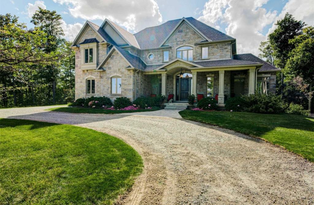 High Hill fields | 5471 Trafalgar Rd, Erin, ON N0B 1Z0, Canada | Phone: (431) 999-0621