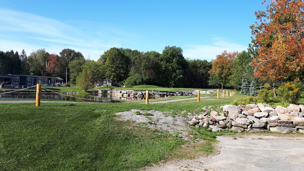 Six Foot Bay Resort and Golf Course | 52 Fire Rte 39, Buckhorn, ON K0L 1J0, Canada | Phone: (705) 657-8788