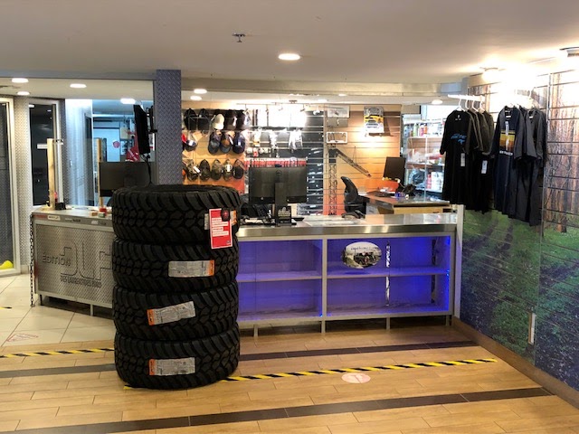 Léveillé Ford Pièces | 155-A Bd Lachapelle, Saint-Jérôme, QC J7Z 7L2, Canada | Phone: (450) 436-2264
