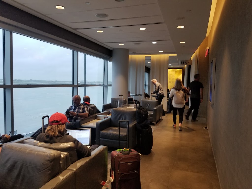 Air Canada Maple Leaf Lounge | 2000 Wellington Ave, Winnipeg, MB R3H 1C2, Canada | Phone: (888) 247-2262