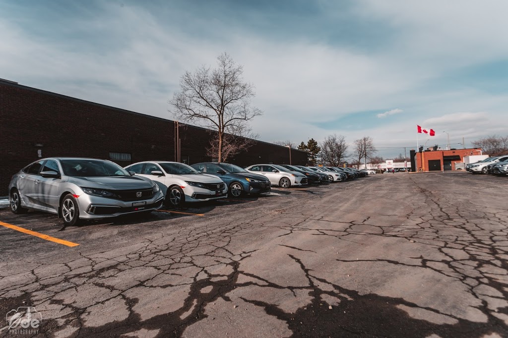 Car Squad Ltd. | 2206 Dundas St E, Mississauga, ON L4X 1L9, Canada | Phone: (905) 366-0123