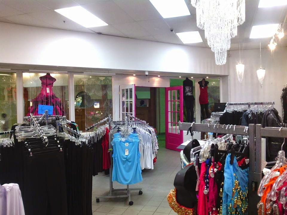 Boutique Isla Mona | 2485 Boulevard Sainte-Anne, Québec, QC G1J 1Y4, Canada | Phone: (418) 687-6383
