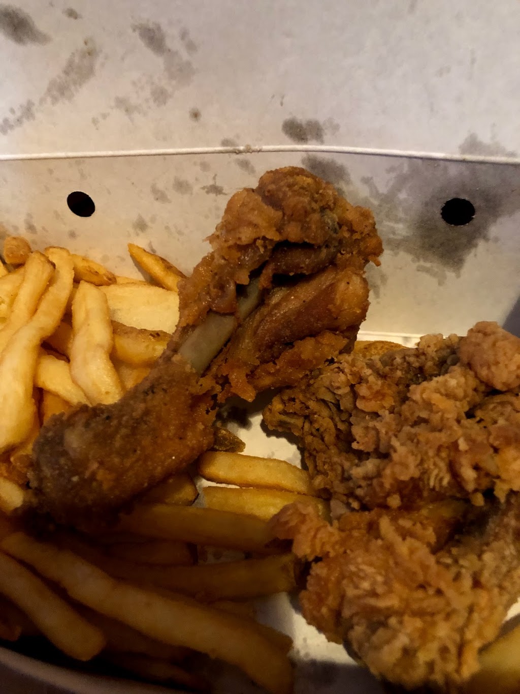 KFC | 3495 Sheppard Ave E, Scarborough, ON M1T 3K6, Canada | Phone: (416) 291-5003