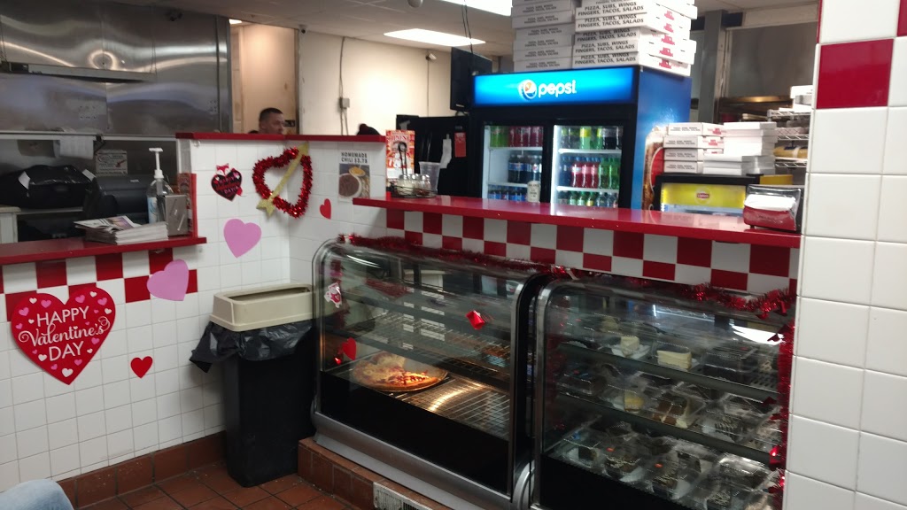Pats Pizzeria | 544 Ontario St, Buffalo, NY 14207, USA | Phone: (716) 874-1233