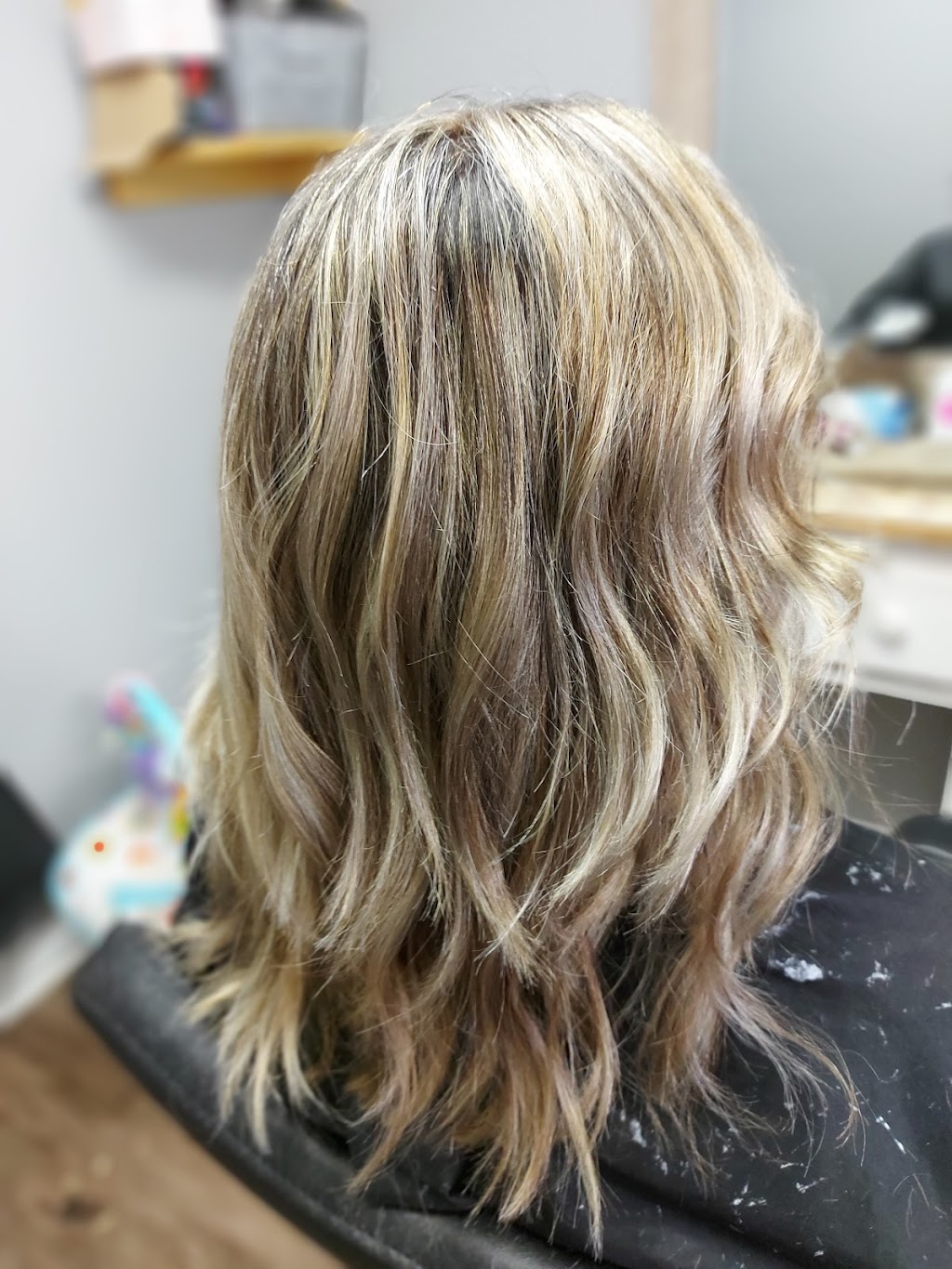Melissa Lynchs Hair Studio | 108 Parrish Rd, Cambridge Station, NS B0P 1G0, Canada | Phone: (902) 670-6315