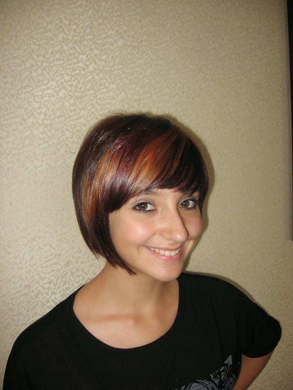 Vivid Salon & Spa | 280 Laclie St, Orillia, ON L3V 4N7, Canada | Phone: (705) 327-2221