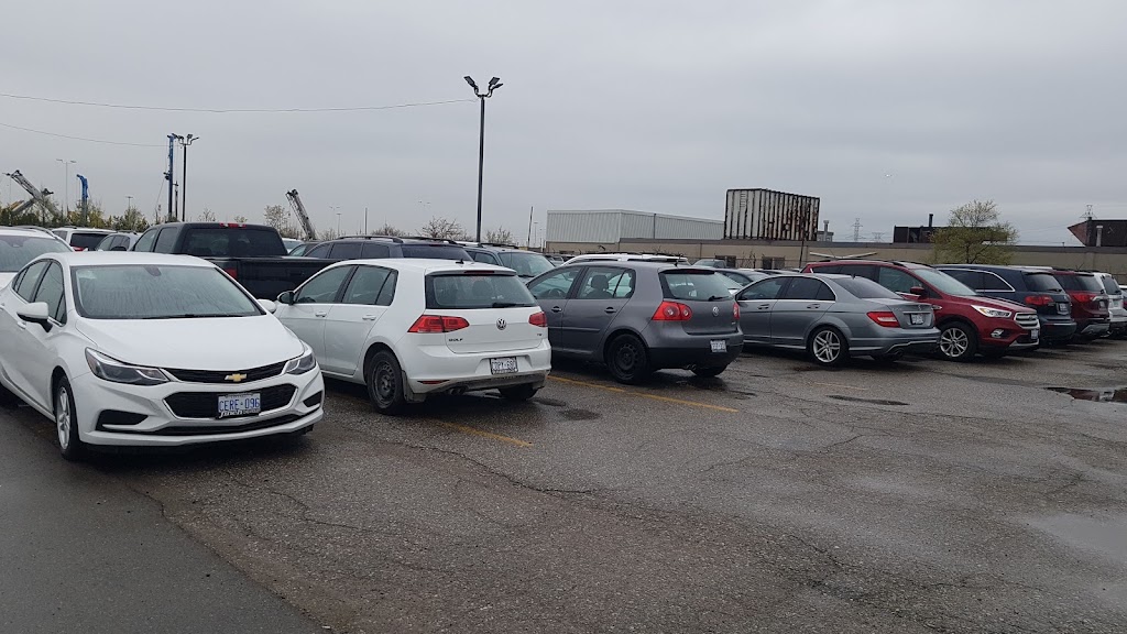 ParkN Fly, Economy Self Park - C Lot, Airport Parking | 626 Dixon Rd, Etobicoke, ON M9W 1J1, Canada | Phone: (905) 677-9143