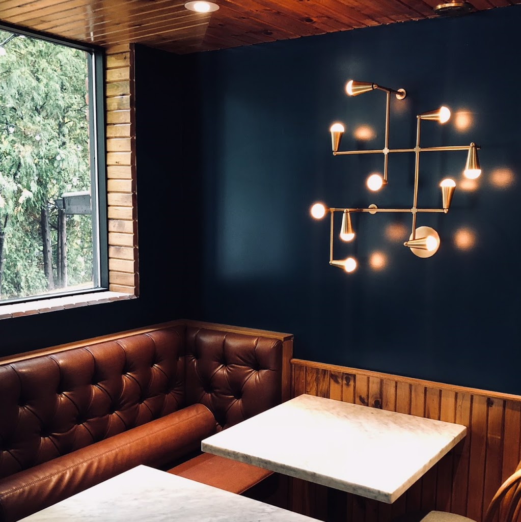 Viaggio | 1727 Dundas St W, Toronto, ON M6K 1V4, Canada | Phone: (416) 519-8165