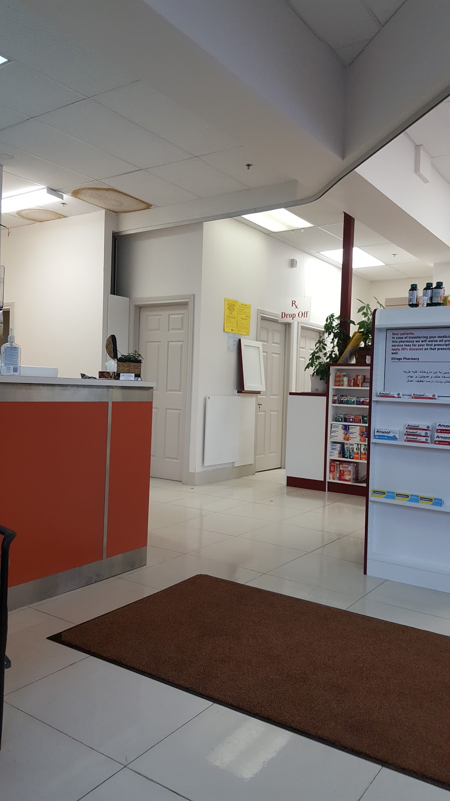 Village Pharmacy and Medical Clinic | 10288 Yonge St unit 5, Richmond Hill, ON L4C 3B8, Canada | Phone: (905) 237-8533