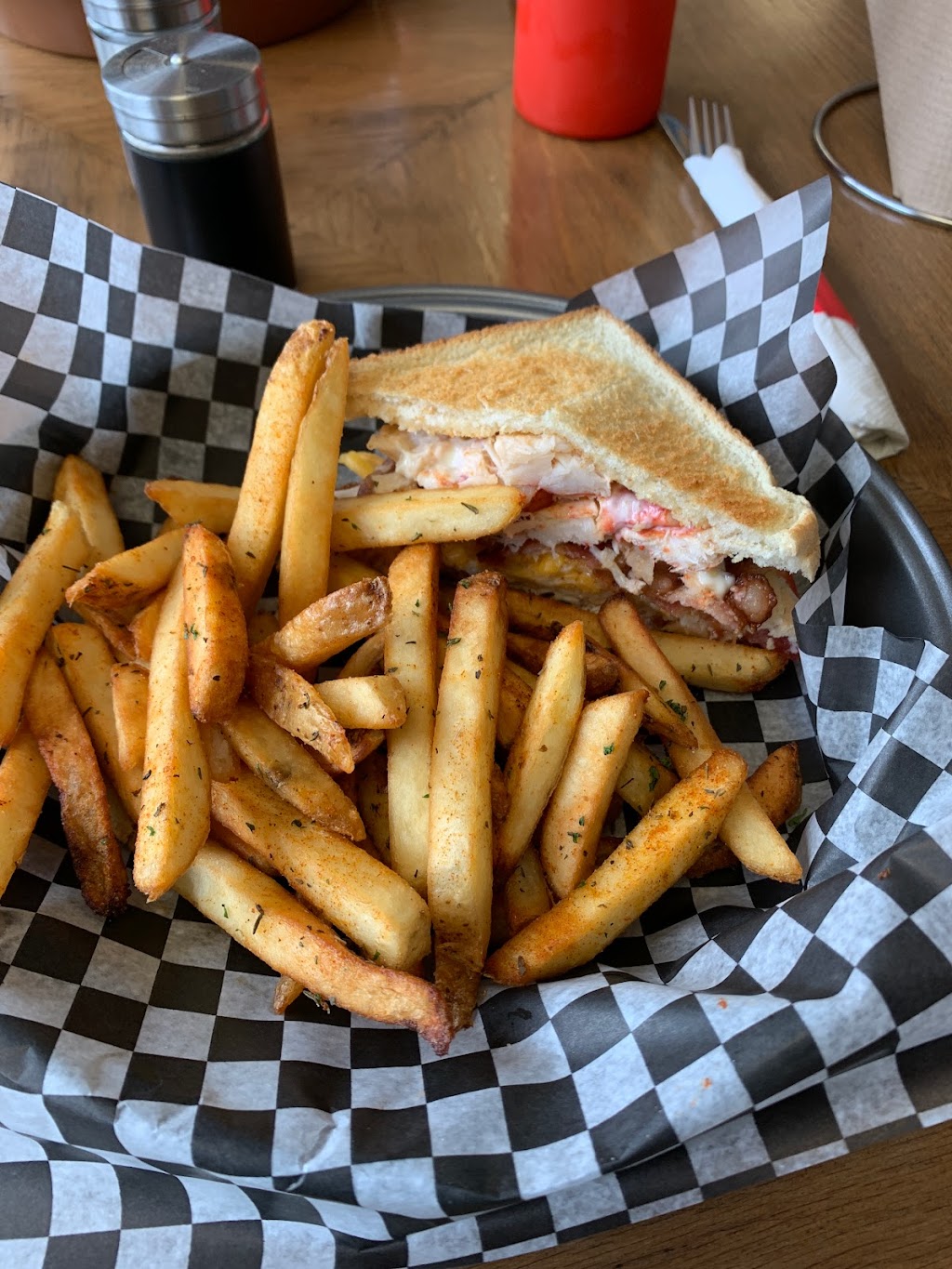 Island Favorites | 8989 Cavendish Rd, Cavendish, PE C0A 1M0, Canada | Phone: (902) 360-2126