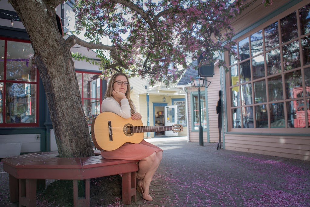 School Of Music Estelle Roy | 502 Rue Labelle, Mont-Tremblant, QC J8E 3H2, Canada | Phone: (819) 818-0147