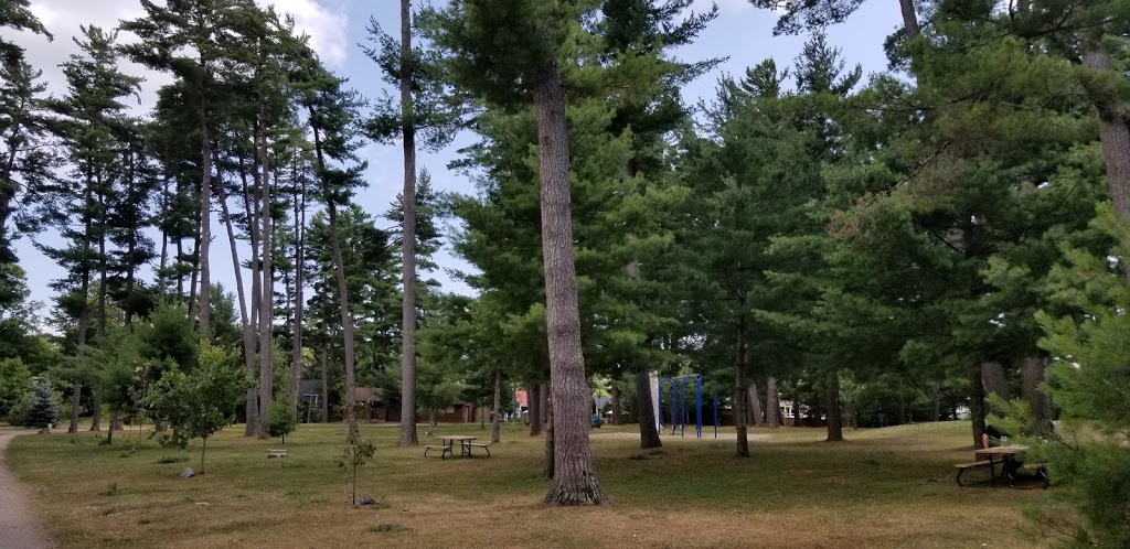 Gull Lake Rotary Park | 405 Brock St, Gravenhurst, ON P1P 1H4, Canada | Phone: (705) 687-3412