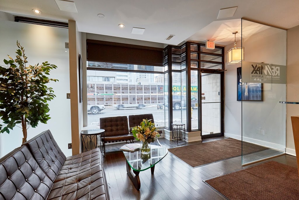 RE/MAX Hallmark Realty Ltd., | 170 Merton St, Toronto, ON M4S 1A1, Canada | Phone: (416) 486-5588