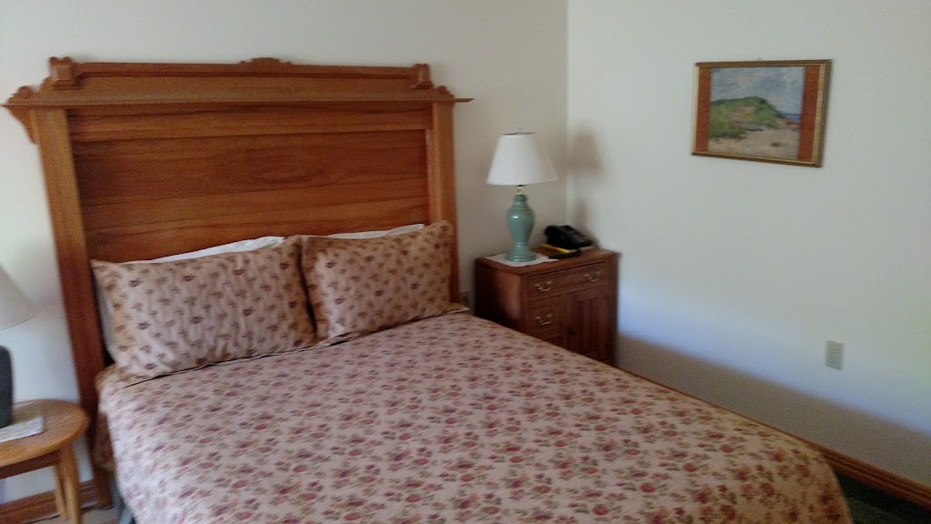 Duncreigan Country Inn of Mabou | 11411 Nova Scotia Trunk 19, Mabou Station, NS B0E 1X0, Canada | Phone: (902) 623-1651