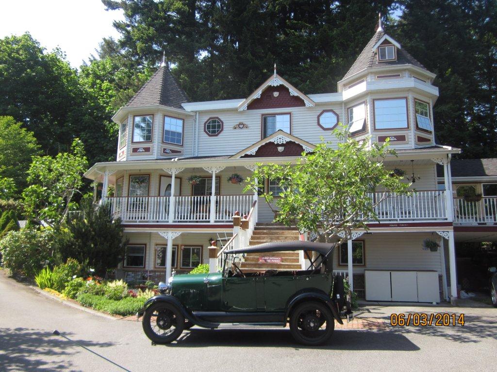 Hawley Place Bed & Breakfast | 302 Hawley Pl, Ladysmith, BC V9G 1X9, Canada | Phone: (250) 245-4431