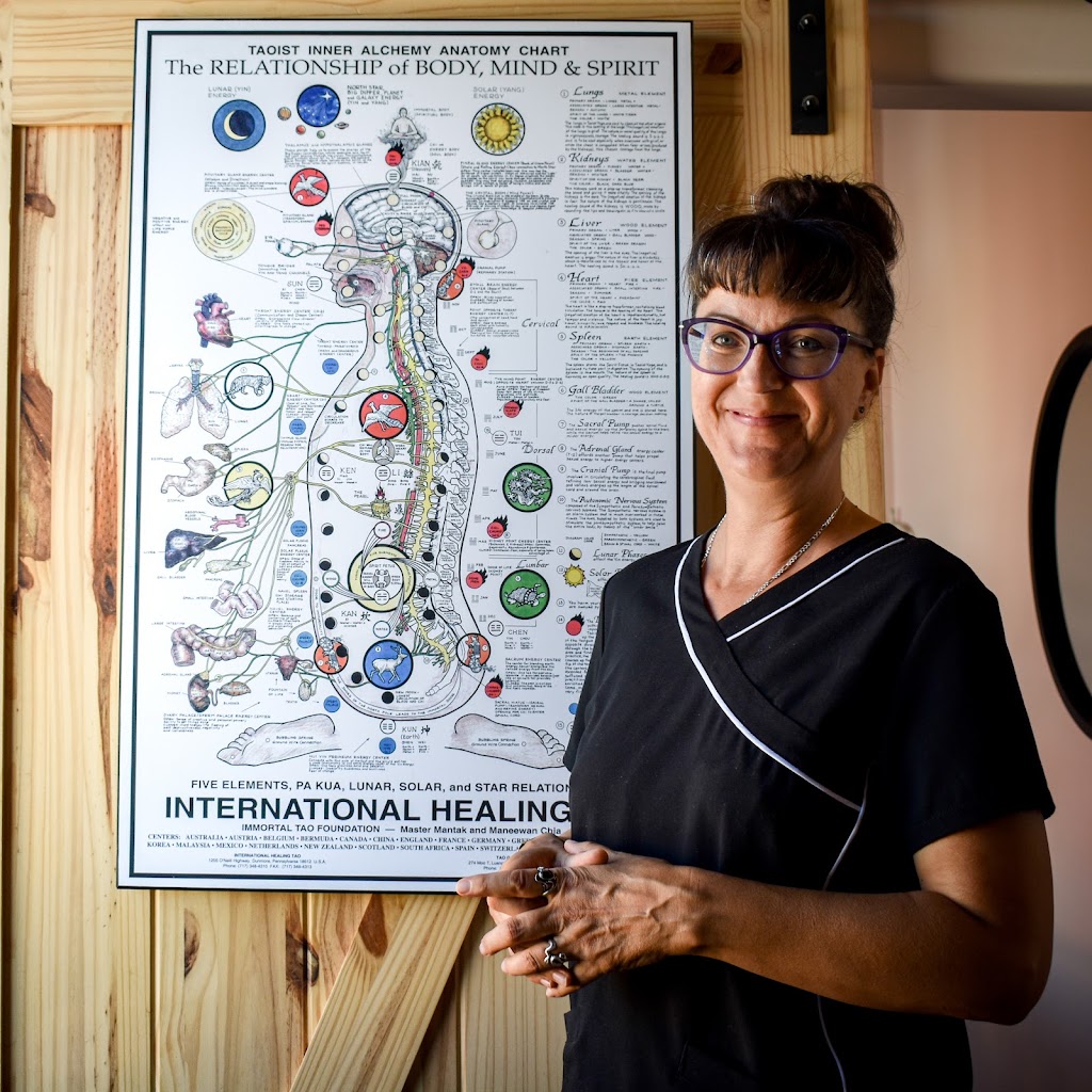 Devorah Fallows, Fallows Acupuncture & Chinese Medicine | upstairs, 330 Duncan St Suite 201-A, Duncan, BC V9L 3W4, Canada | Phone: (250) 815-0383