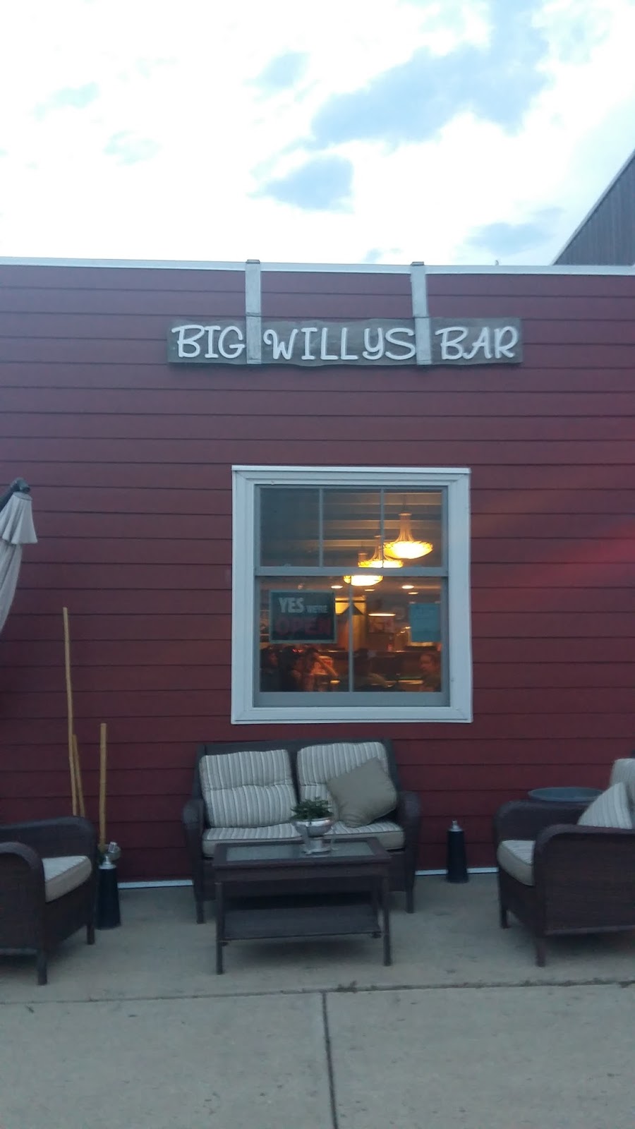 Big Willys Bar at the Heisler Hotel | 103 Main St, Heisler, AB T0B 2A0, Canada | Phone: (780) 889-2220