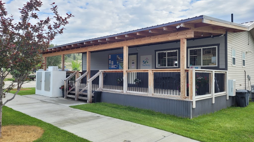 The Kove Marina Store | 5QC4+W4, Kragmont, BC V0B 1R0, Canada | Phone: (250) 431-8612