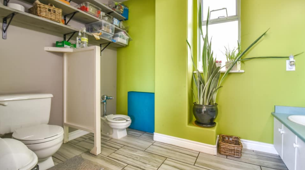 La Vie est Belle Childcare Centre | 1103 Confederation Dr, Port Coquitlam, BC V3C 5Y6, Canada | Phone: (778) 996-0686