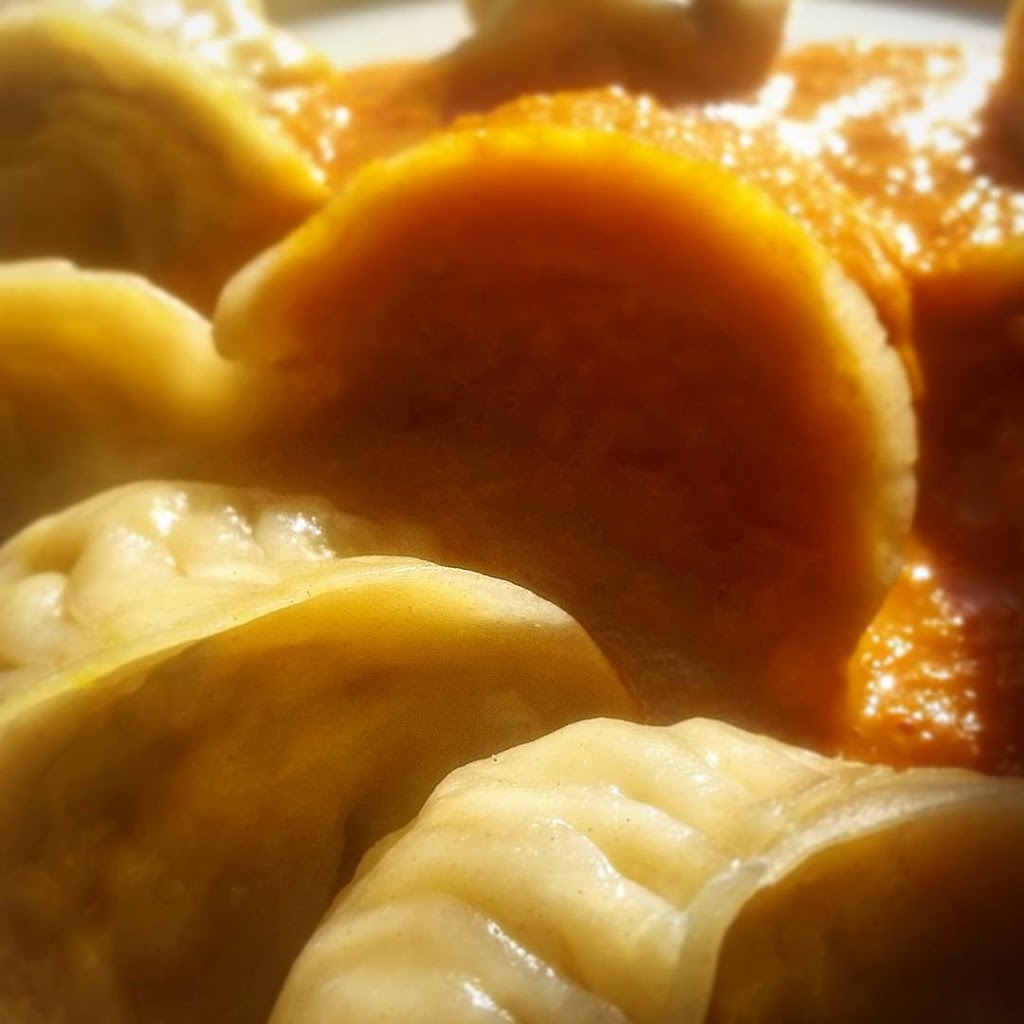 Momos at the Market | 630 Dundas St, London, ON N5W 2Y8, Canada | Phone: (519) 860-9195