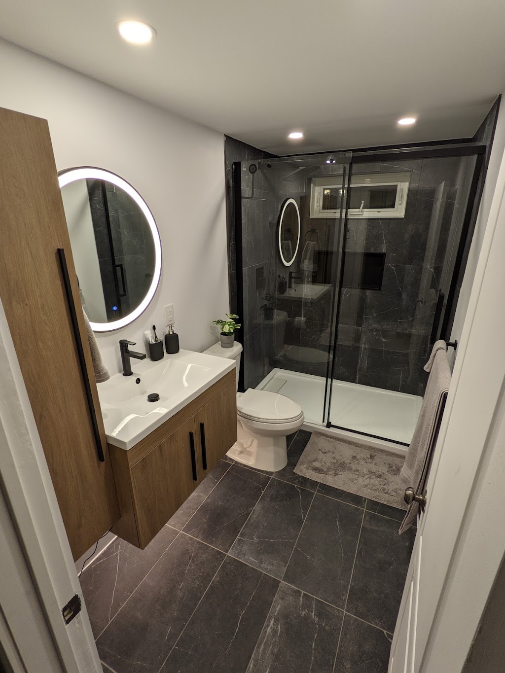 Construction Vadeboncoeur | Entrepreneur en rénovation | 1441 Rue des Cèdres, LAssomption, QC J5W 5L1, Canada | Phone: (514) 817-2279