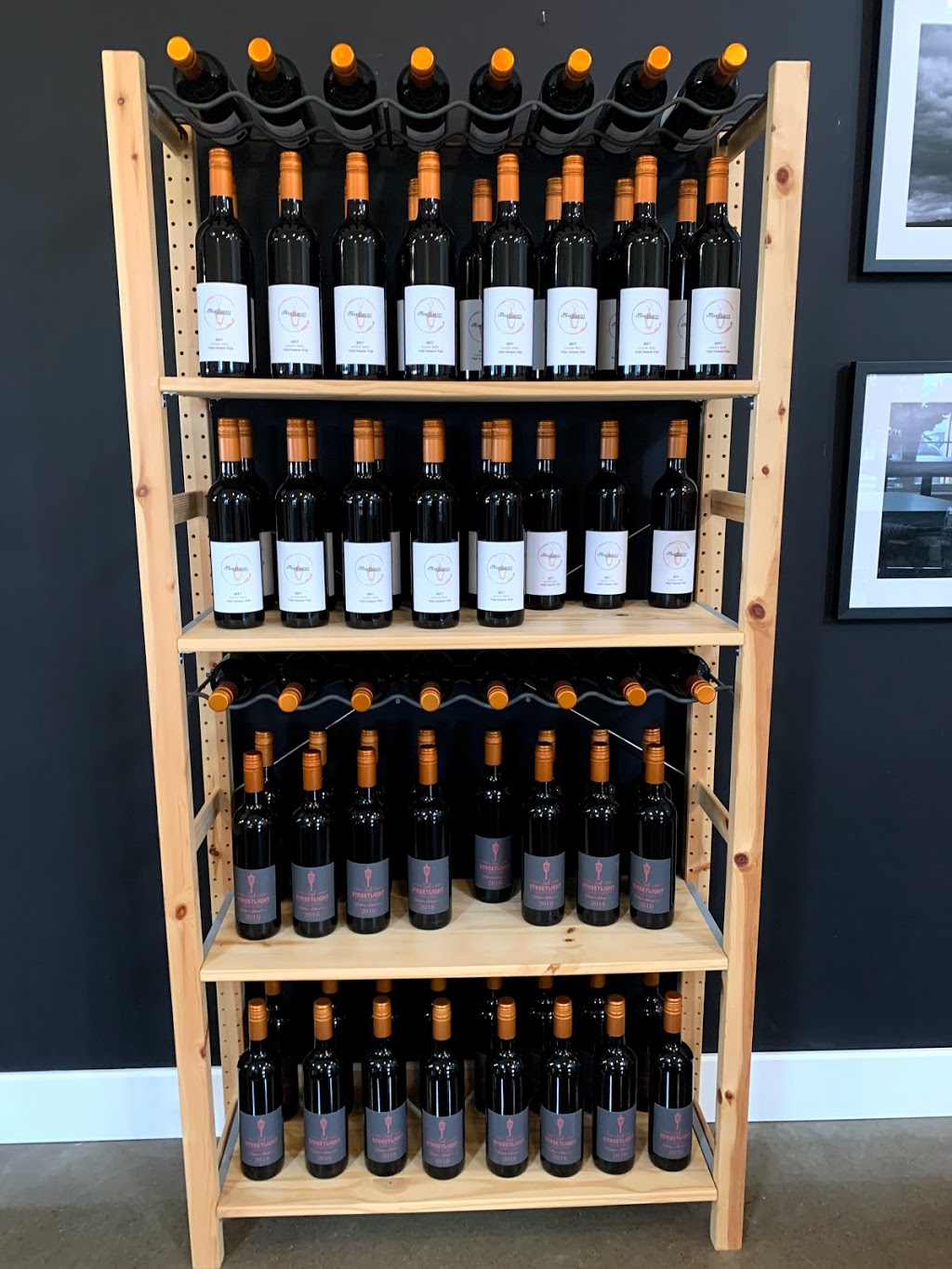 2nd Streetlight Estate Winery | 36594 Huron Rd, Clinton, ON N0M 1L0, Canada | Phone: (519) 612-1266