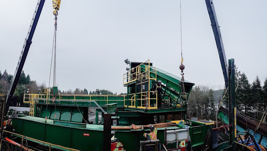 Kebouw Cranes Ltd | 12425 Arroyo Rd, Ladysmith, BC V9G 1J2, Canada | Phone: (250) 816-0428