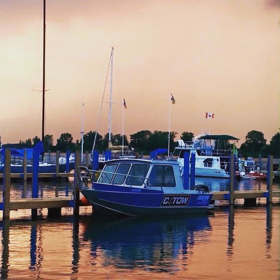 C-tow Kingsville | 460 Seacliff Dr, East, Kingsville, ON N9Y 2K5, Canada | Phone: (519) 567-0326