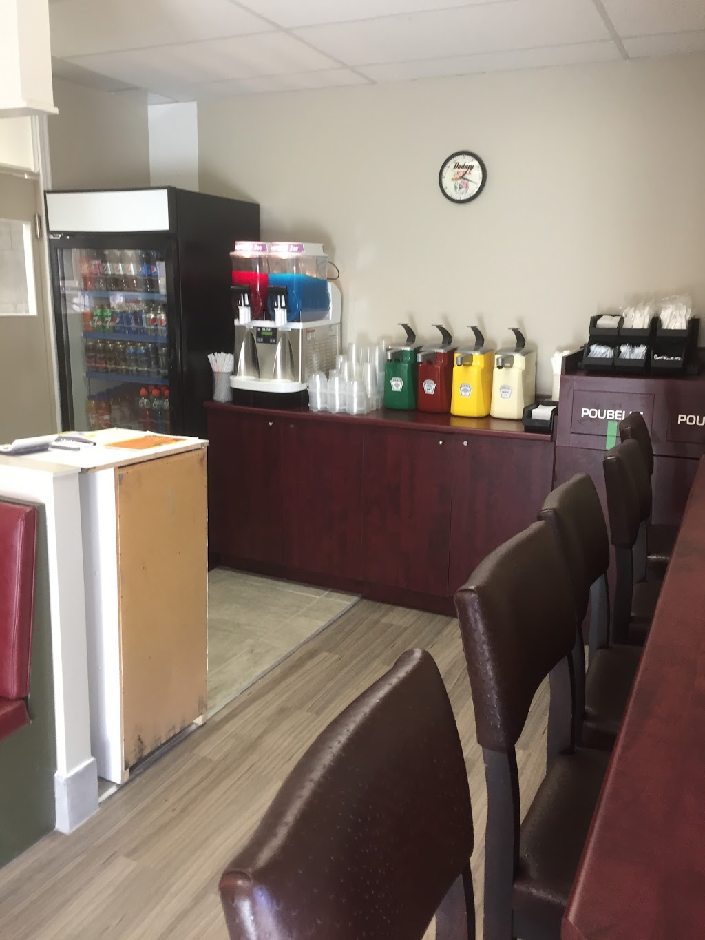 Restaurant Doddly Pizza | 251 Avenue Lambert, Beauceville, QC G5X 1R8, Canada | Phone: (418) 774-3221