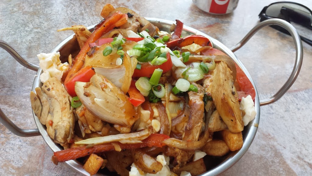 Patate et Persil | 9 Avenue Saint-Charles, Vaudreuil-Dorion, QC J7V 2K3, Canada | Phone: (450) 455-6421