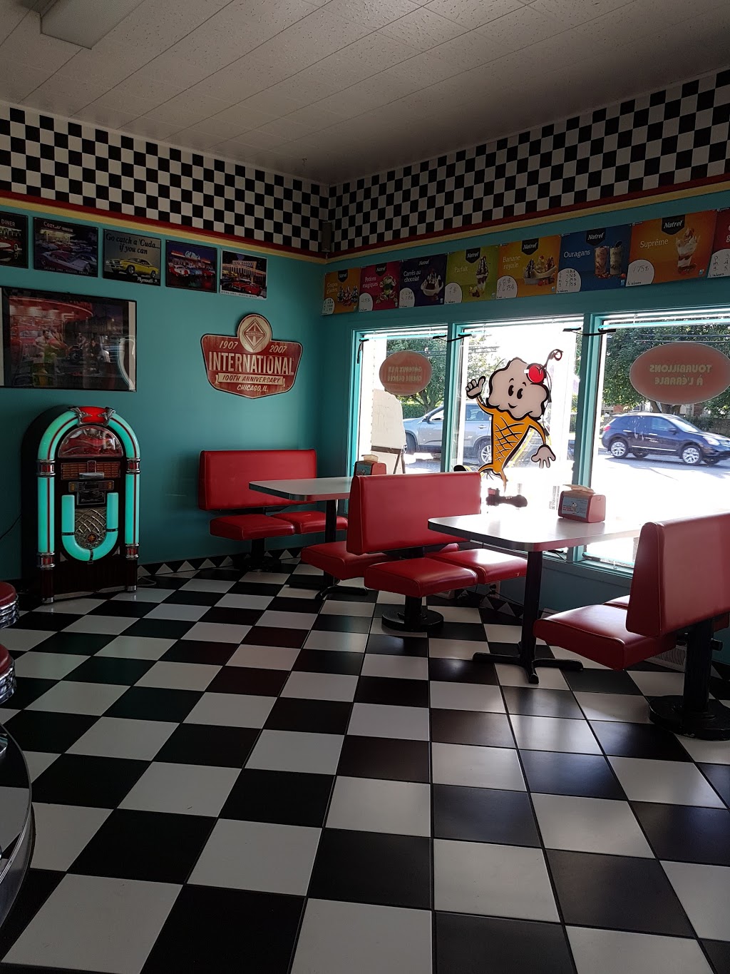 Creme Des Cremes | 335 B Rue Saint-Joseph, Sainte-Martine, QC J0S 1V0, Canada | Phone: (450) 427-3017