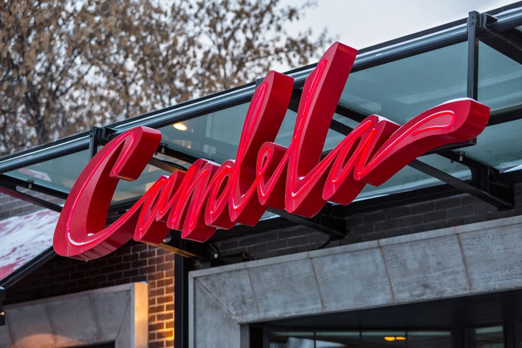 National Neon Signs Calgary. Commercial & Digital Sign Company 4940