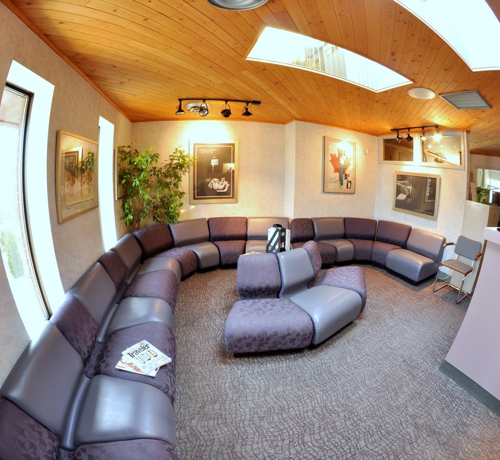 Ghilzon James Edward Dr | 3109 Dougall Ave, Windsor, ON N9E 1S5, Canada | Phone: (519) 969-7000