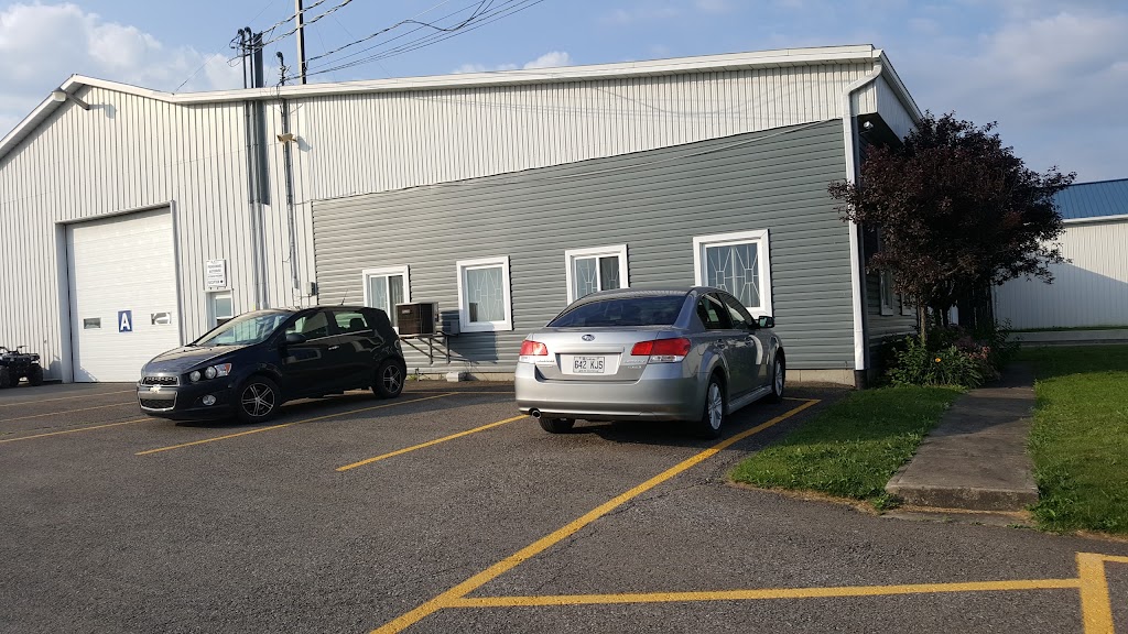 Marc Riendeau | 1635 Rue Principale, Saint-Michel, QC J0L 2J0, Canada | Phone: (450) 454-6289