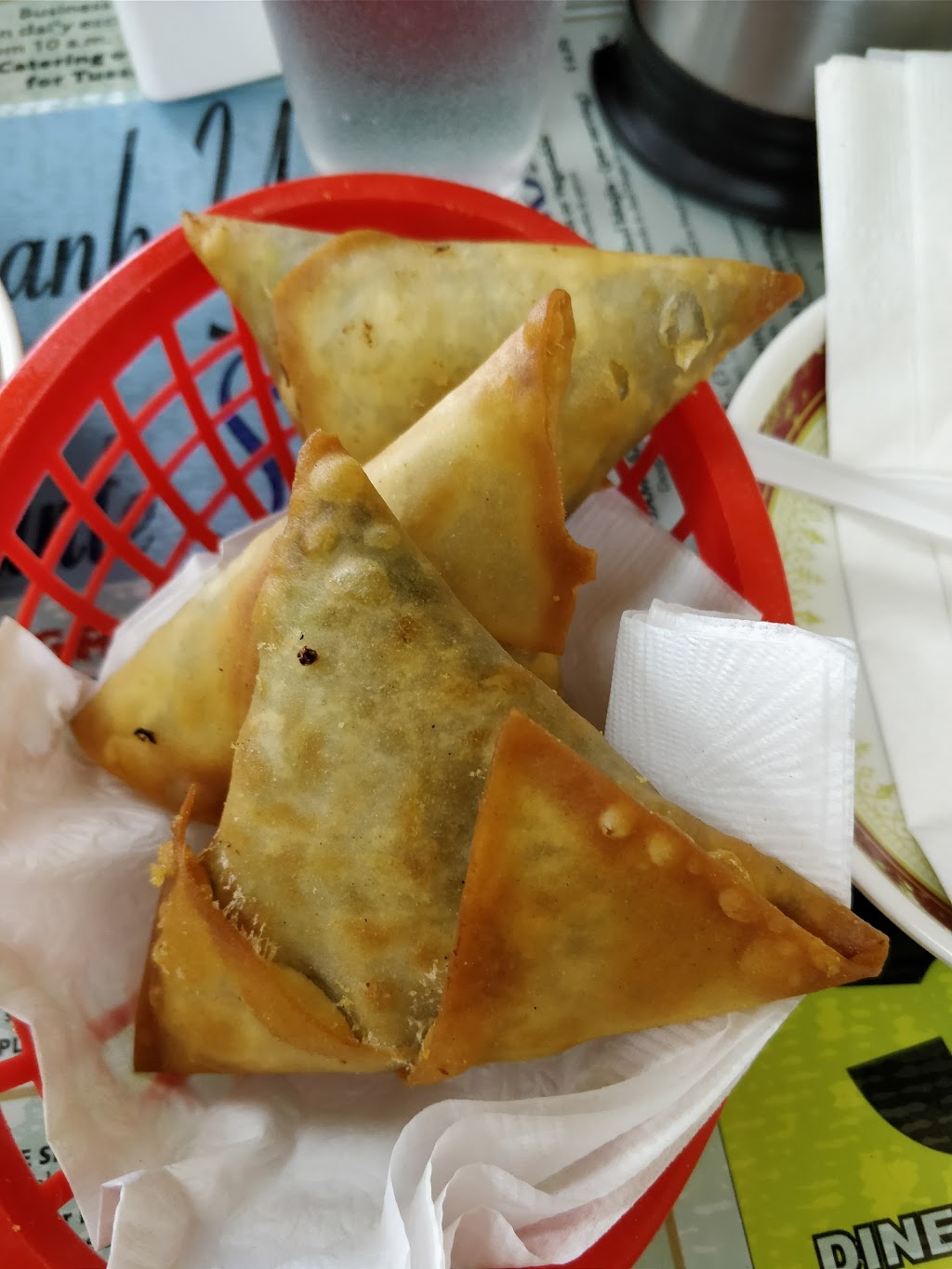 Safari Snack House | 5121 Canada Way, Burnaby, BC V5E 3N1, Canada | Phone: (604) 515-9211