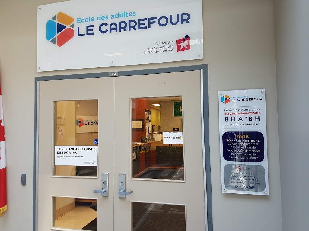 École secondaire publique lAlternative | 2445 St Laurent Blvd, Ottawa, ON K1G 6C3, Canada | Phone: (613) 745-0369