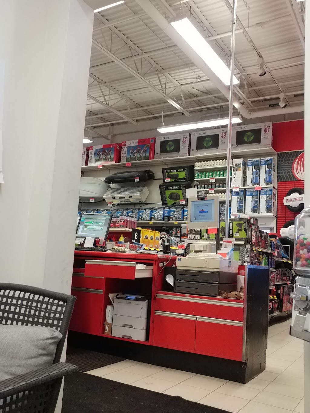 Canadian Tire | BOX 2389, 140 Prescott Centre Dr, Prescott, ON K0E 1T0, Canada | Phone: (613) 925-4217
