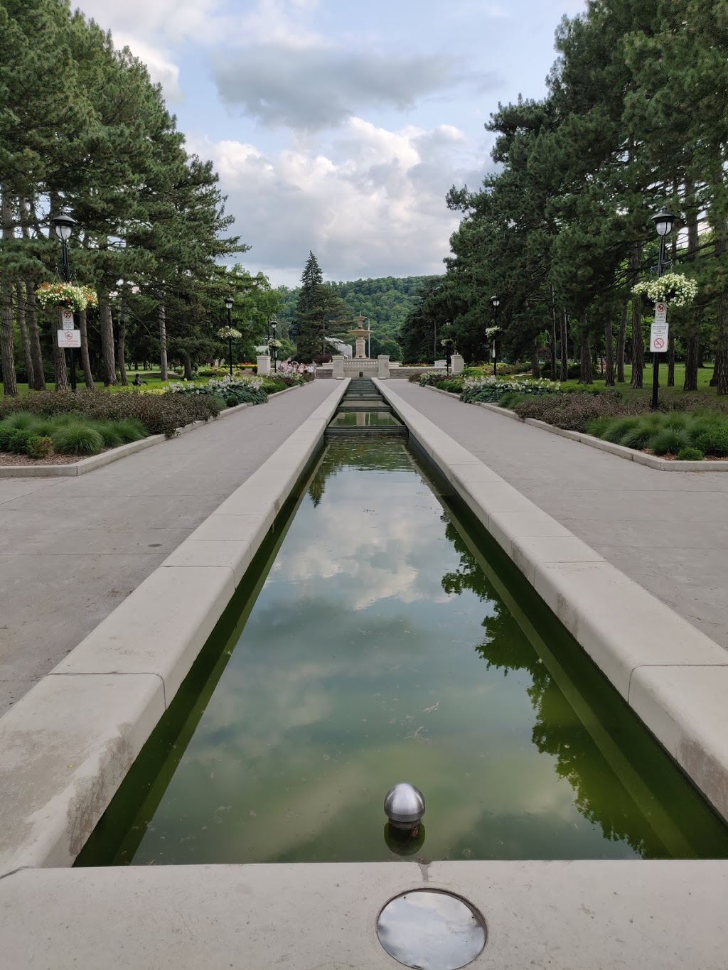Fountain at Gage Park | MAIN opposite GLENDALE, Hamilton, ON L8M 1N6, Canada